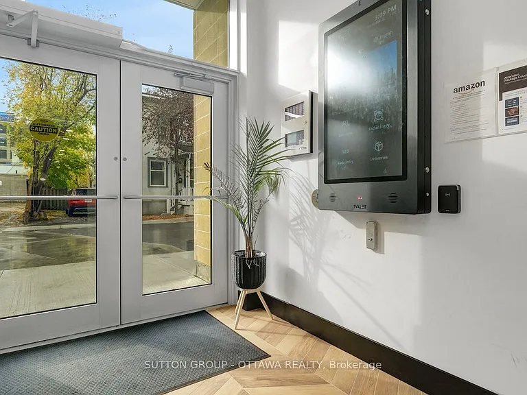 399 Winston Ave #401 — Photo 6