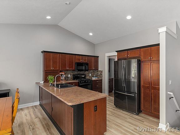 2nd image of 11587 Wilmington Dr #4