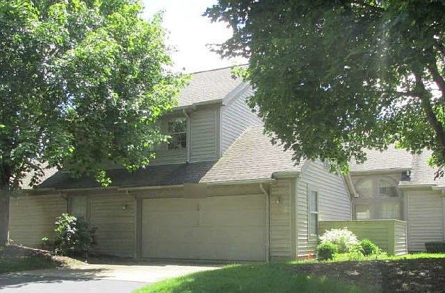 1st image of 120 N Aspen Ct Unit 2