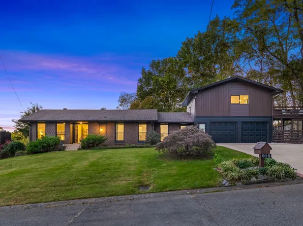 935 Giant Oak Dr, Nashville, TN 37217