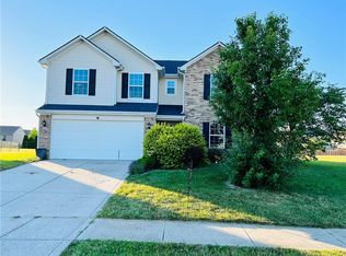 848 Grandiflora Dr, Greenwood, IN 46143