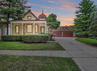 202 E Daggy St, Tuscola, IL 61953