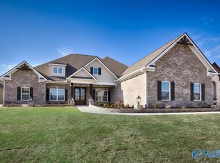 206 Maple Branch Ct, Meridianville, AL 35759