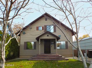 905 S 6th Ave, Yakima, WA 98902