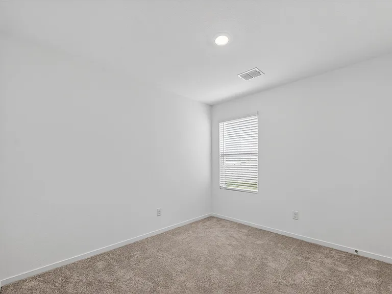 1316 Alfred St — Photo 9
