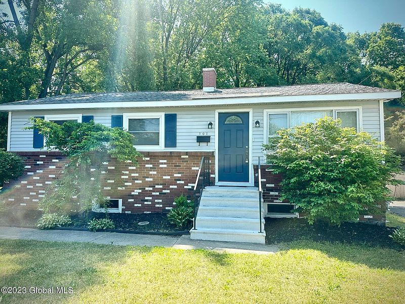 2nd image of 502 Chadwick Road