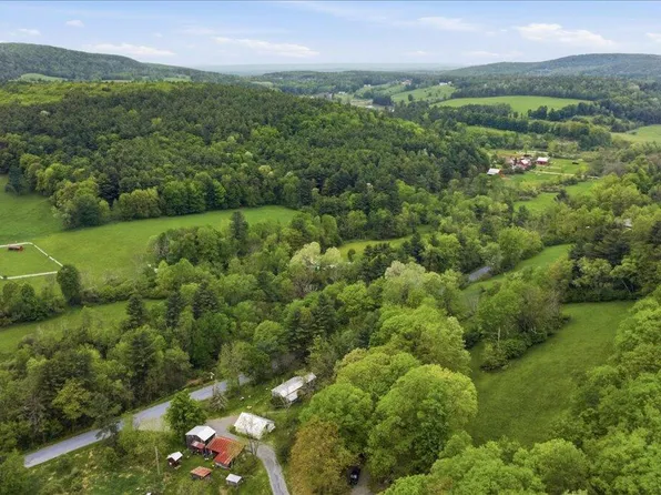 266 Fox Hollow Road, Petersburgh, NY 12138