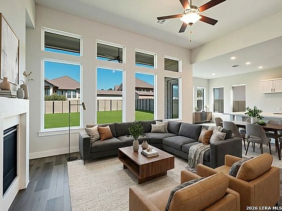 5th image of 648 Vale Ct