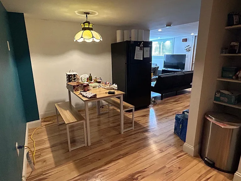 11 Main St #1 — Photo 2