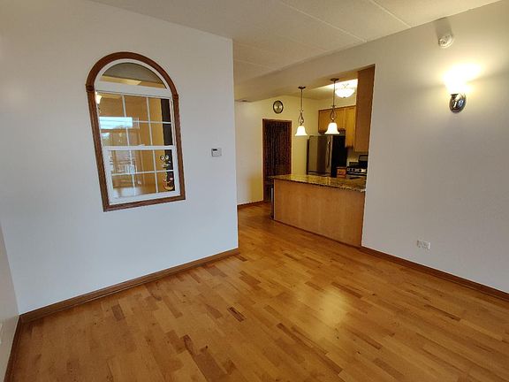 5th image of 6444 W Belmont Ave APT 306