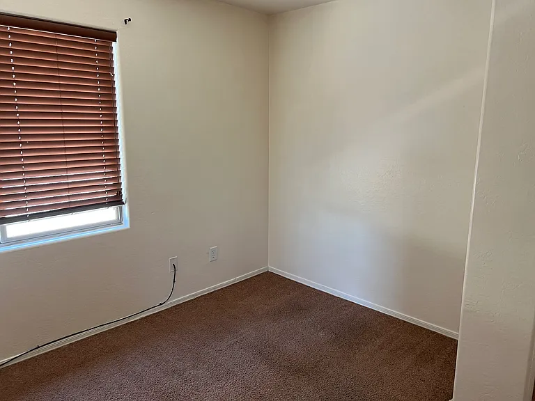 3244 E Patrick St — Photo 11