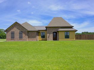 616 Roxsan Rd, Sunset, LA 70584