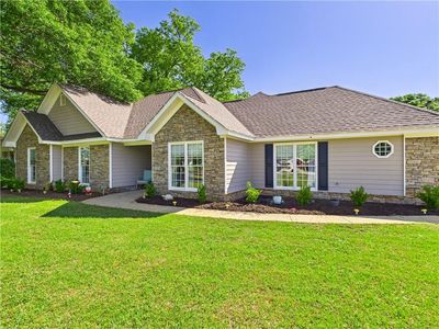 229 Owens Rd, Fort Mitchell, AL, 36856