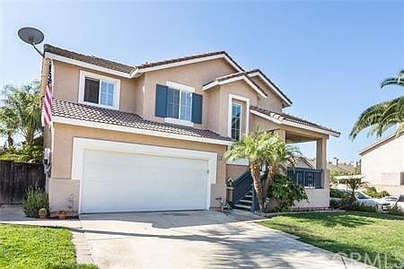 2nd image of 1382 Elgin Way