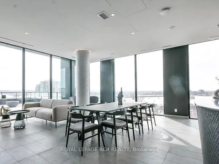 39 Mary St #2402 — Photo 13