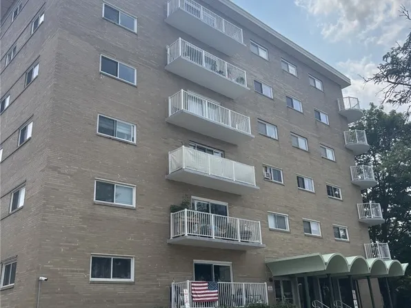 14567 Madison Ave APT 211, Lakewood, OH 44107