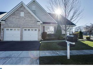 8 Geranium Dr, Marlton, NJ 08053