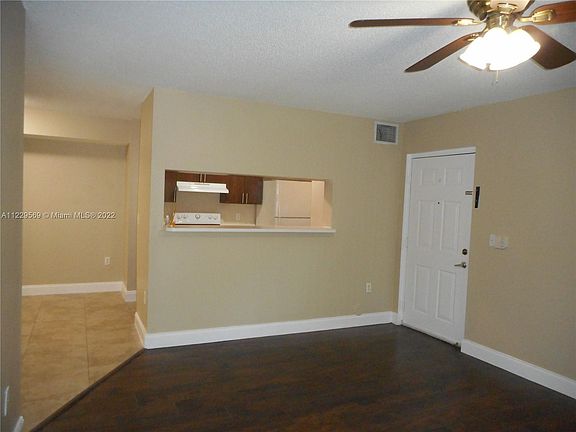 5th image of 4844 N State Road 7 #2103