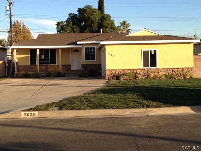 1st image of 5028 N Burwood Ave