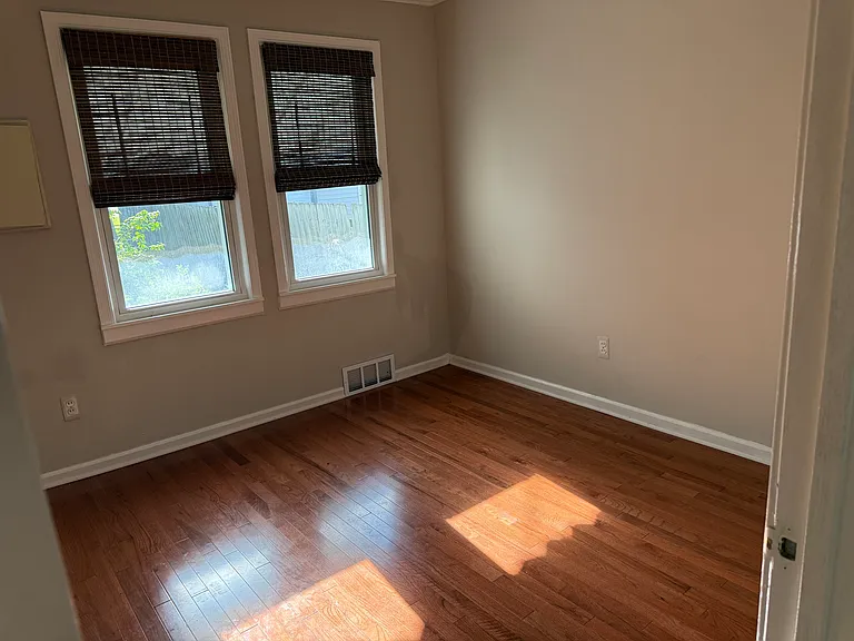 26537 Brettonwoods St — Photo 6