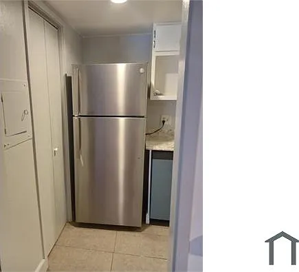 1 bed, 800 sqft, $1,900 — Photo 3