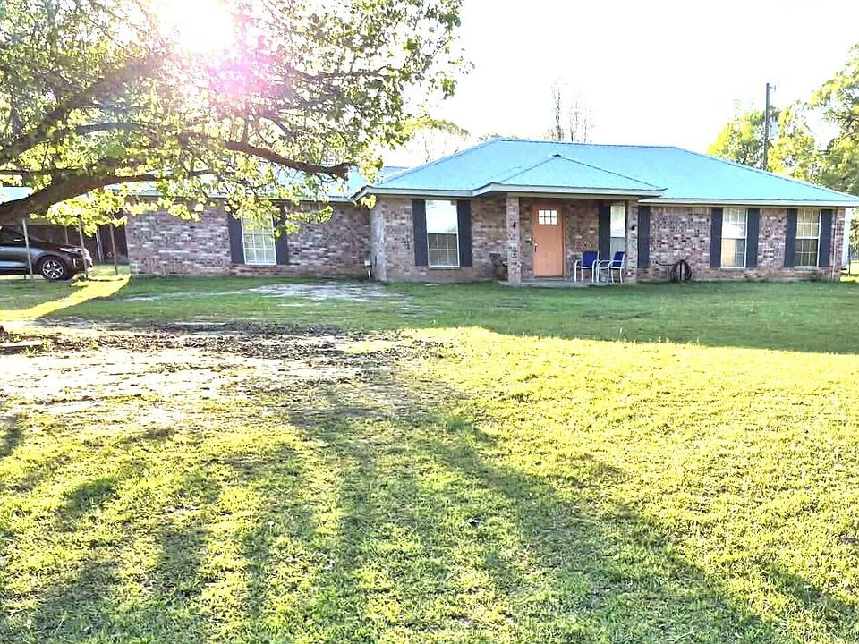 1st image of 326 Roy Clark Rd