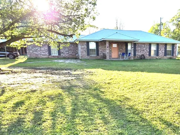 326 Roy Clark Rd, Anacoco, LA 71403