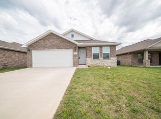 1410 Foundry Dr, Carthage, MO 64836