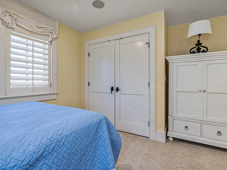 1138 Ocean Blvd — Photo 33