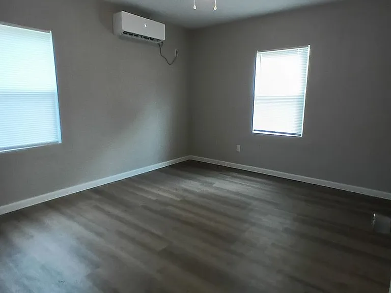 404 Mid America Blvd — Photo 21
