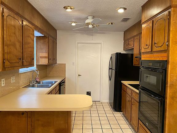5th image of 4503 Fairbanks Dr