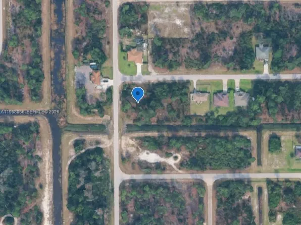 710 Almelia St E, Lehigh Acres, FL 33974
