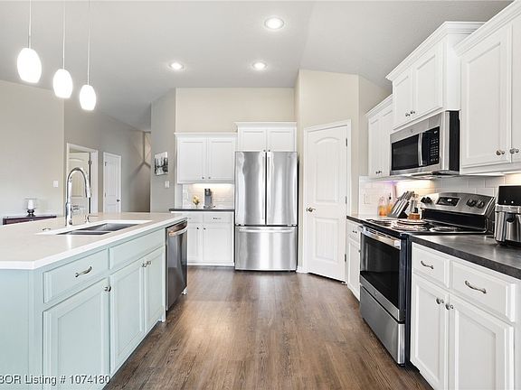 4th image of 429 Northridge Dr
