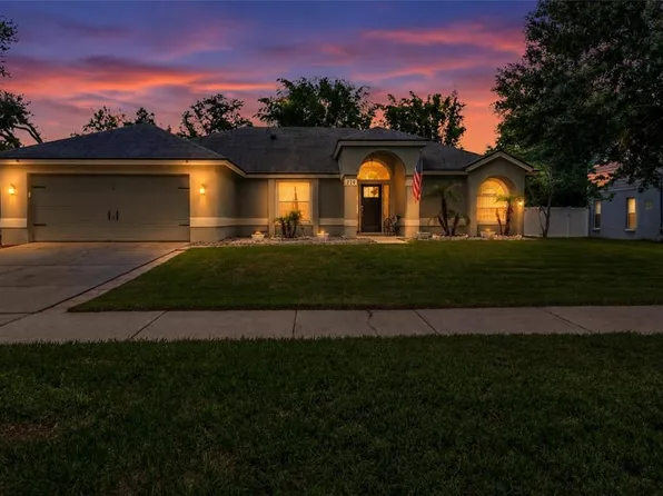 226 Pleasant Hill Dr, Clermont, FL 34711