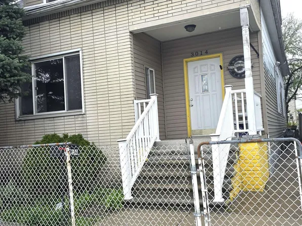 3014 Caniff St, Hamtramck, MI 48212