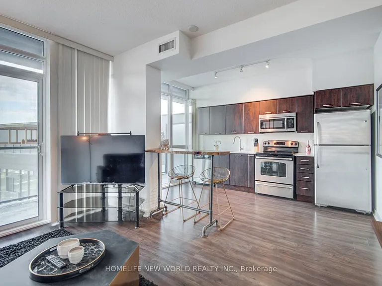 169 Fort York Blvd #1012 — Photo 4