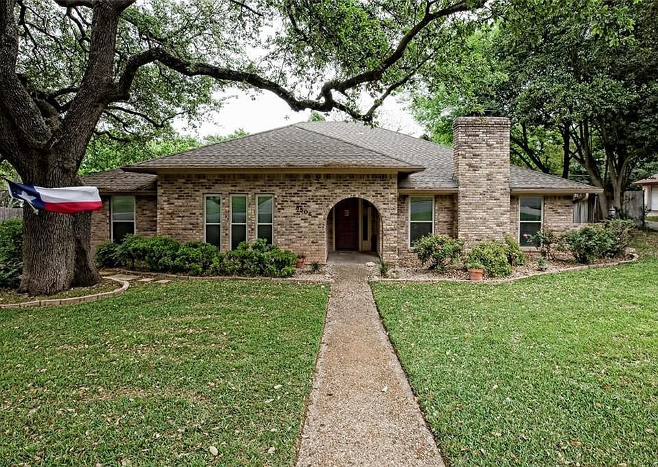 1st image of 8506 Oakdale Dr