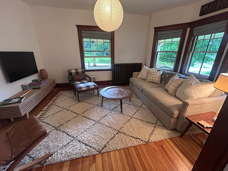 56 Pleasant St — Photo 4