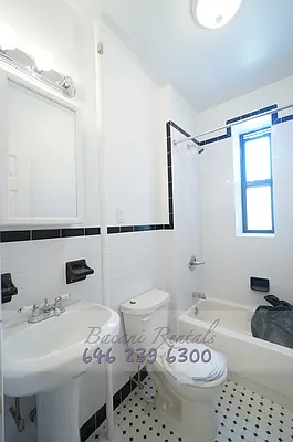 Rented by Bond New York | media 23