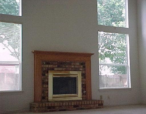4th image of 4906 FERN LAKE