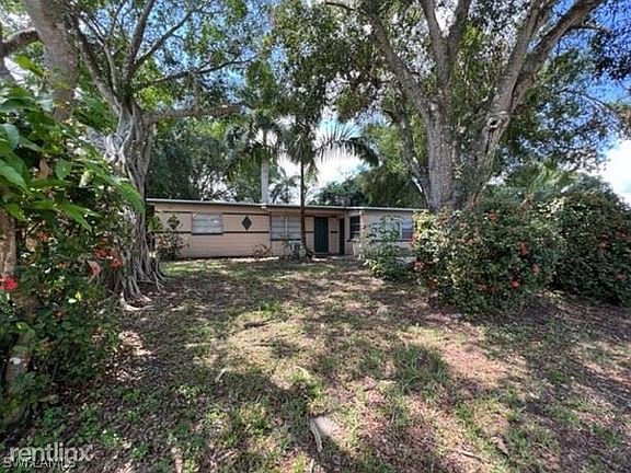 5th image of 3504 Lantana St
