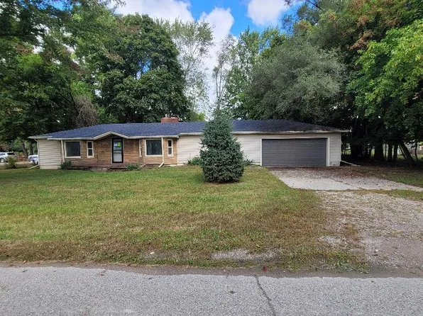 30185 Carl St, New Haven, MI 48048