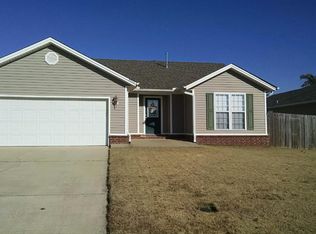 5920 Whitecliff Dr, Jonesboro, AR 72405