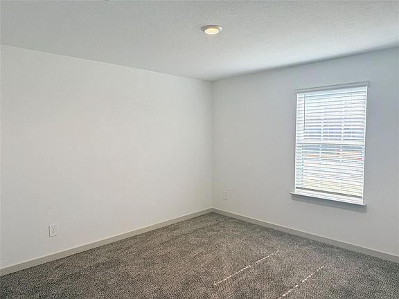 2nd image of 507 Marley Oak Dr