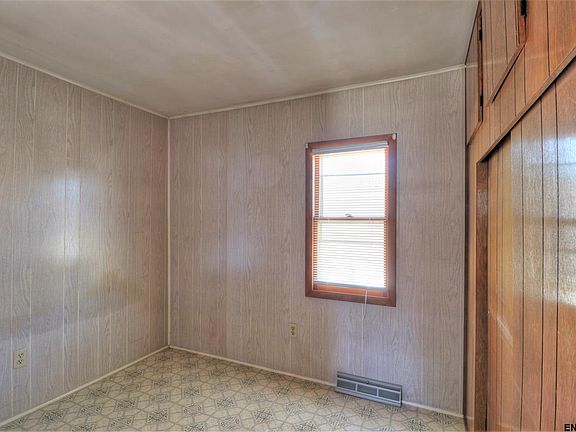 5th image of 1 Sartoli Ave