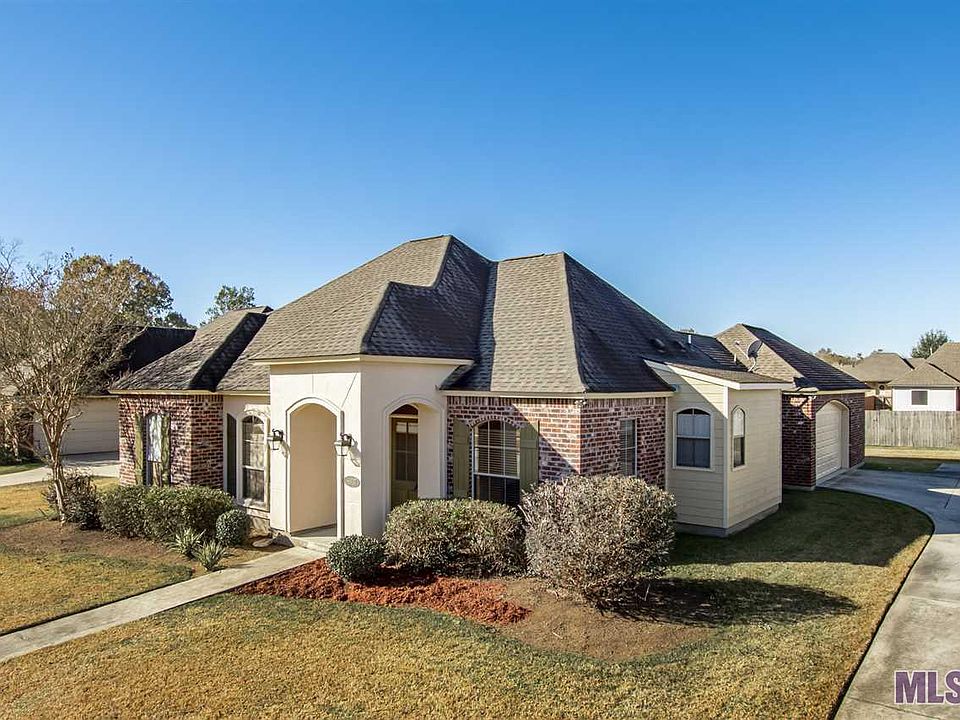 1st image of 6037 Deanne Marie Dr
