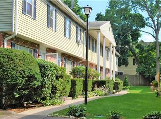 63 Maple Tree Ave APT E, Stamford, CT 06906