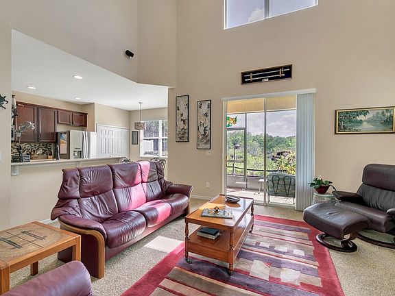 5th image of 1402 Travertine Ter
