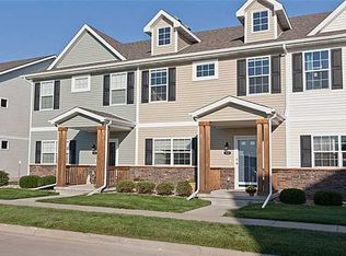 2554 Park Pl, Norwalk, IA 50211