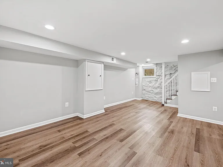 4118 Kathland Ave — Photo 17